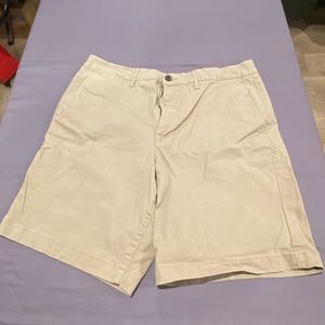 Tan khaki cotton shorts 34